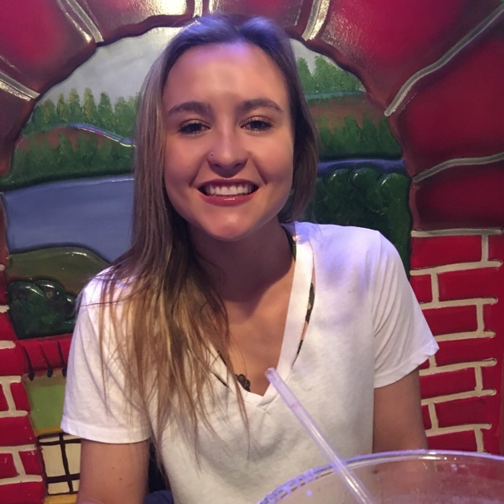 Meet your Posher, Julia